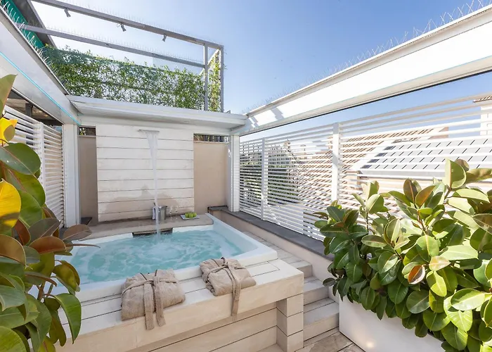Amazing Piazza Venezia With Jacuzzi And Terrace