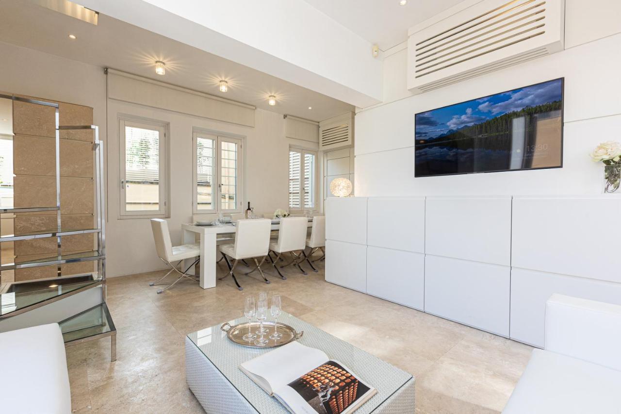 Amazing Piazza Venezia With Jacuzzi And Terrace Apartment Rom