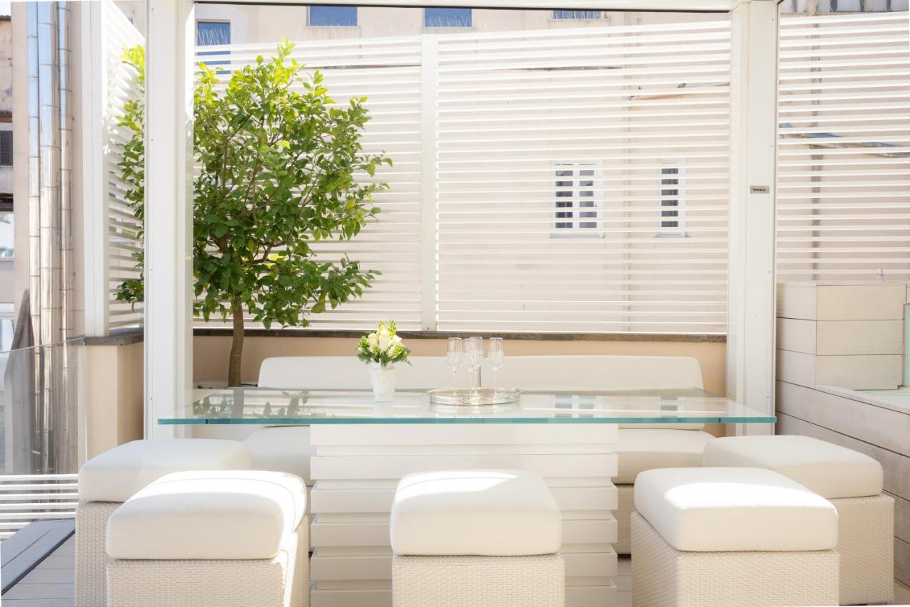 Amazing Piazza Venezia With Jacuzzi And Terrace * Rom