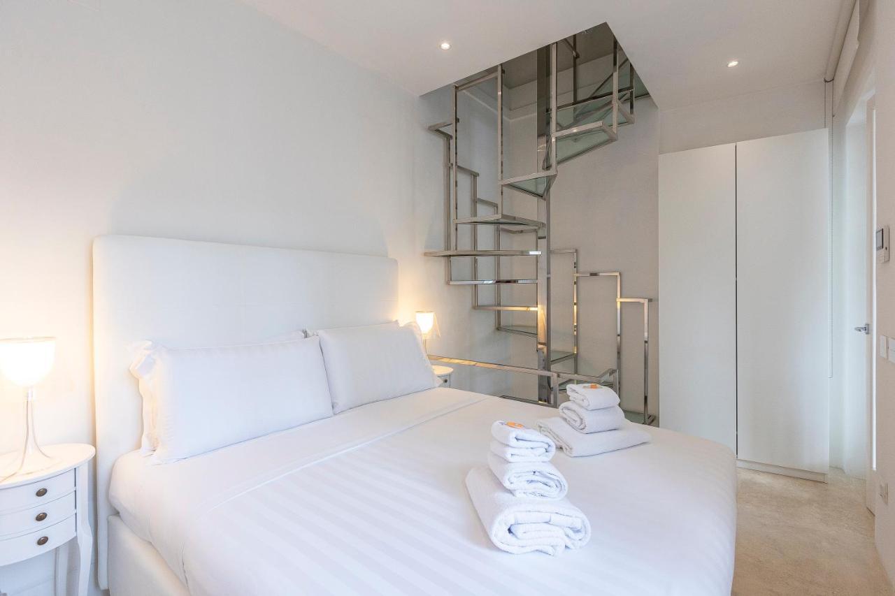 Amazing Piazza Venezia With Jacuzzi And Terrace Apartment Rom
