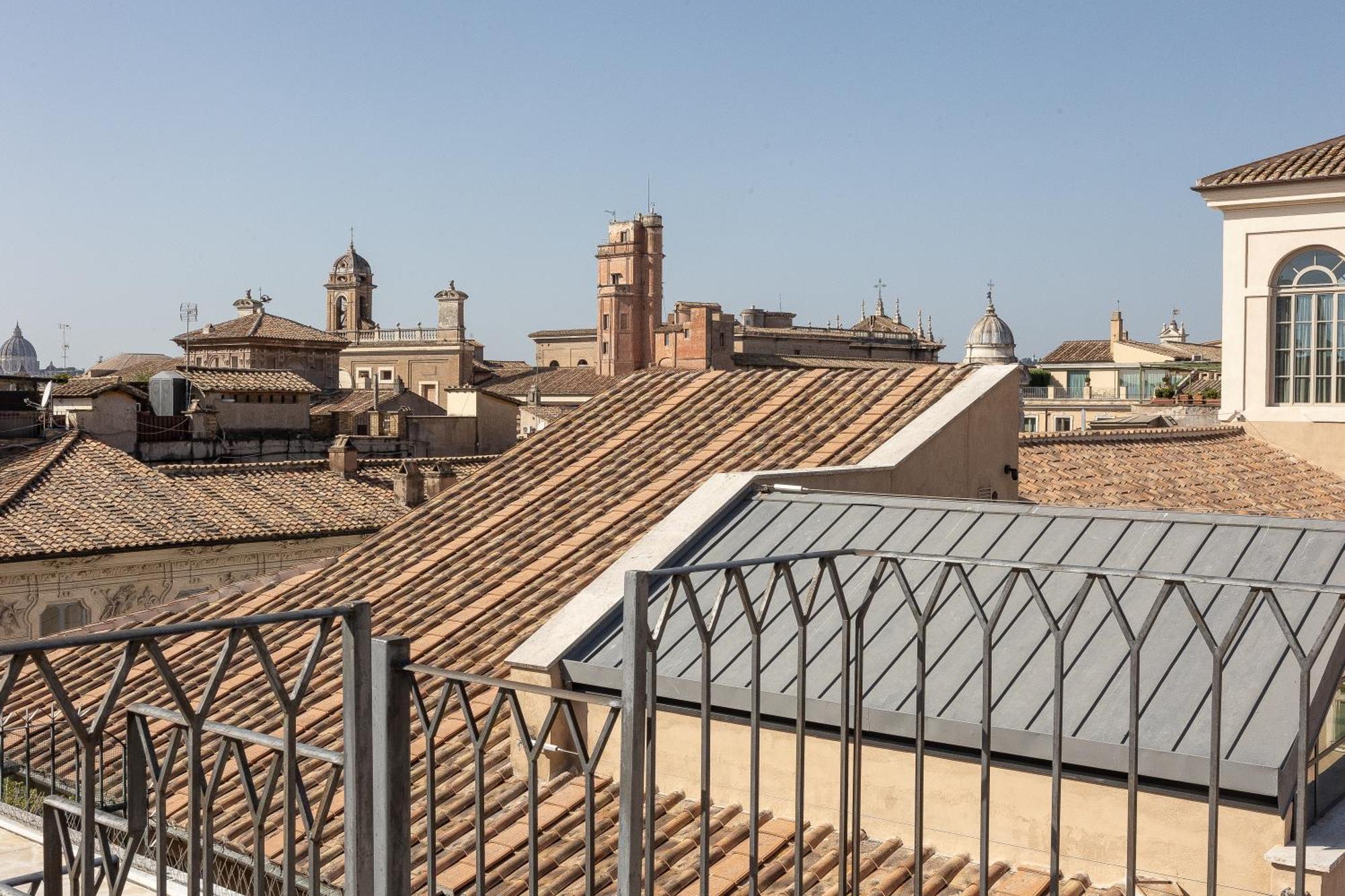 Amazing Piazza Venezia With Jacuzzi And Terrace Apartment