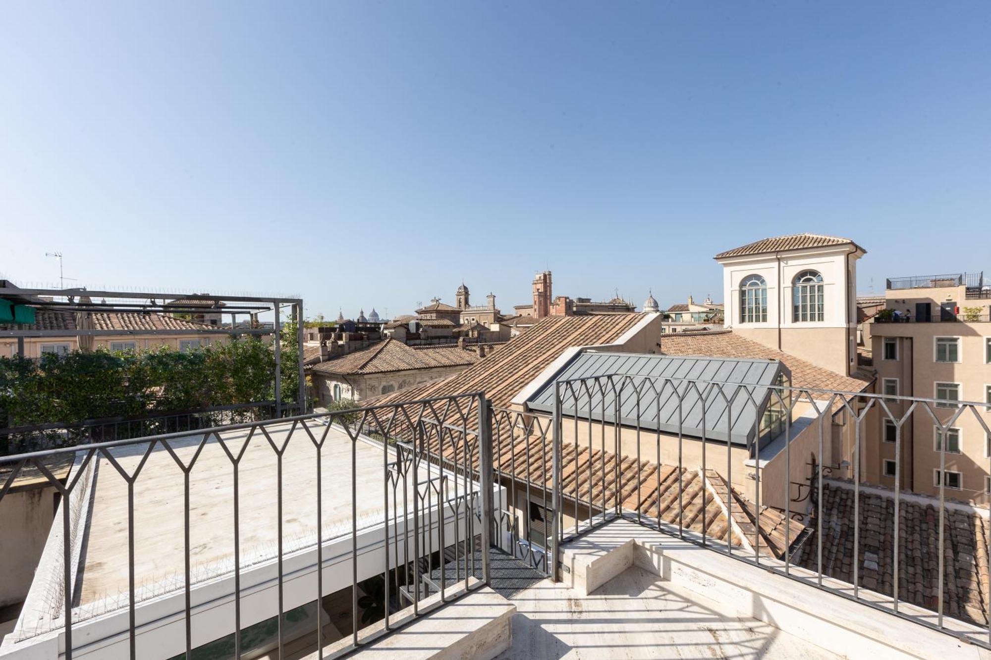 Amazing Piazza Venezia With Jacuzzi And Terrace Apartment